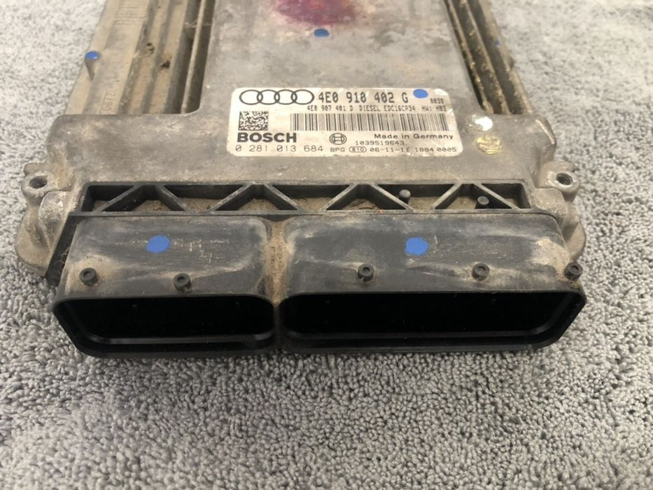 Calculator motor ECU Audi Q7 3.0 tdi(tip