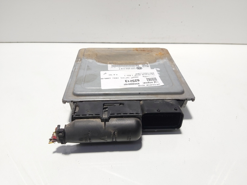 Calculator motor ECU, cod 03G906018T, VW Passat (3