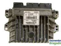 Calculator motor ECU Cod: 237100120R 237100627R Renault Megane 3 [2008 - 2014] Hatchback 5-usi 1.5 dCi MT (86 hp)