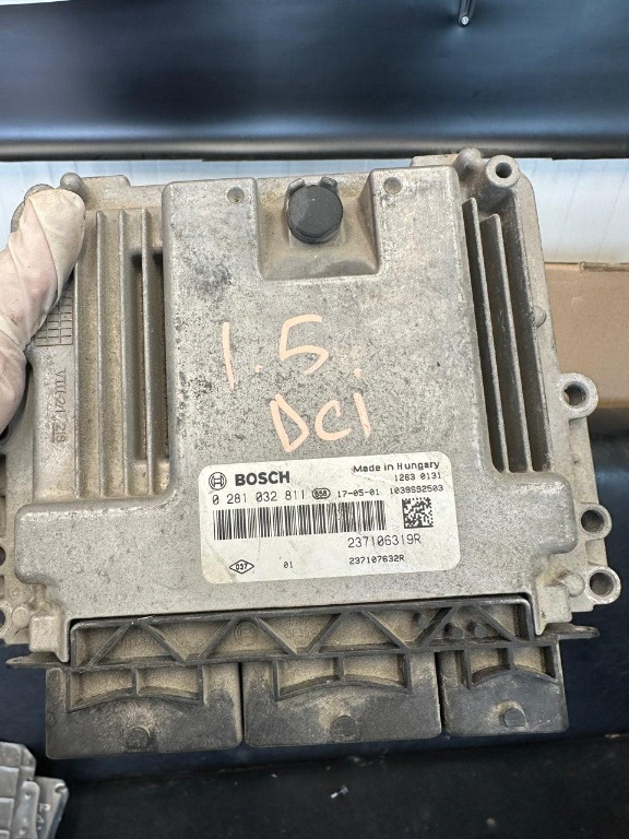 Calculator motor ECU Dacia Dokker 1.5 dci cod 237106319R cod 0281032811 EDC17C84