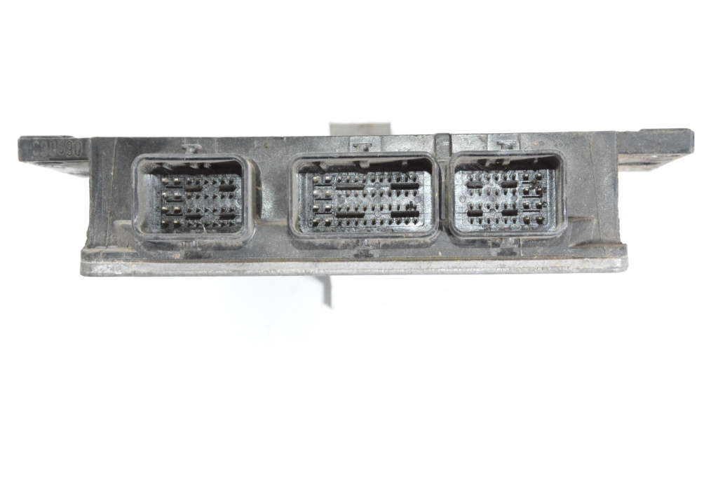 Calculator Motor / ECU Dacia LOGAN (LS) 