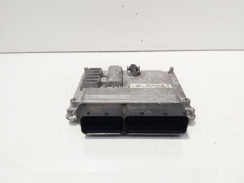 Calculator motor ECU Delphi, cod 03P906021AB, VW P