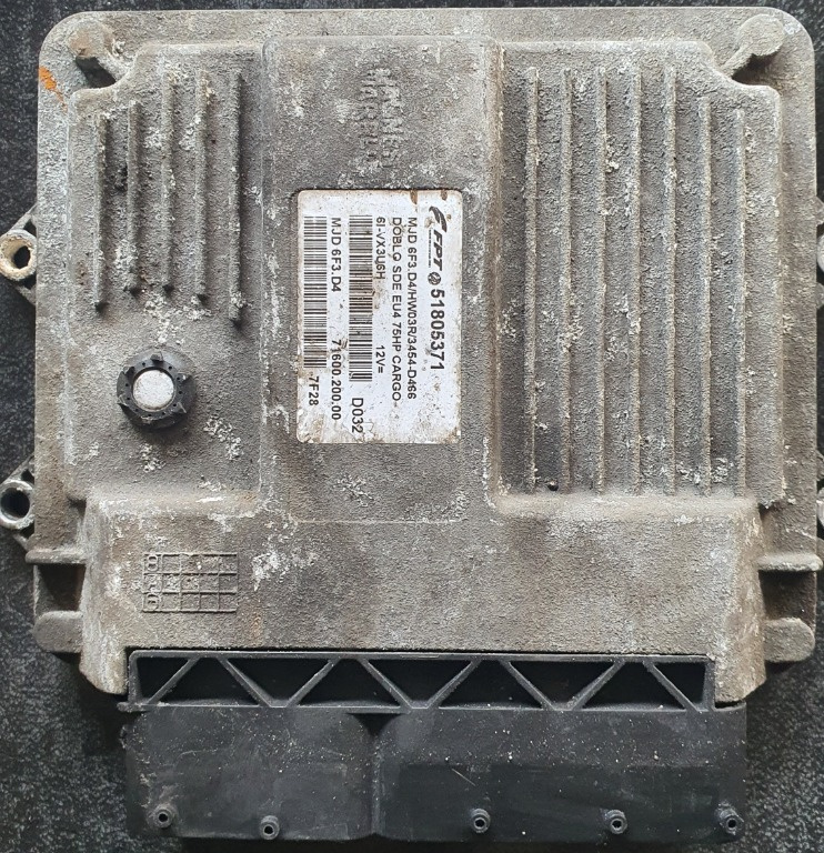 Calculator motor ECU Fiat doblo 1.3jtd mjd6f3.d4 51805371