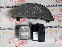 Calculator motor Ecu ( kit pornire )corsa c, combo c 1700 dti 09391259