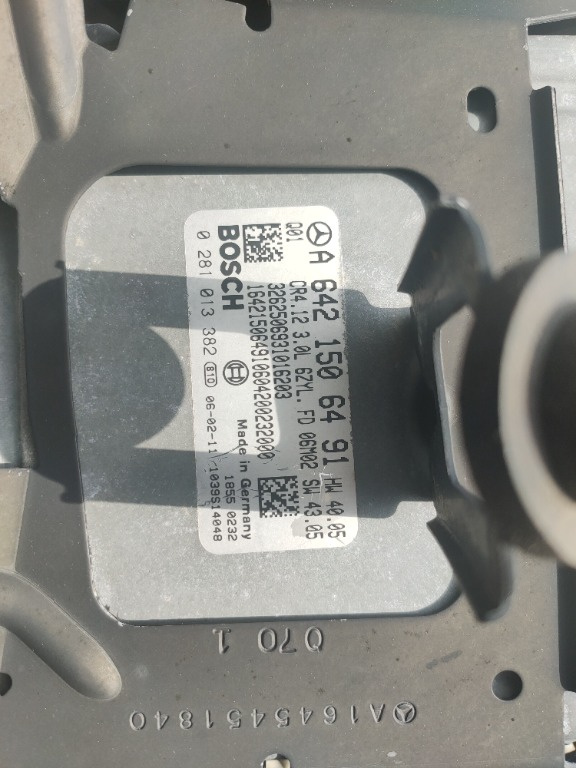 Calculator motor ecu ML W164 320 CDI cod A6421506491