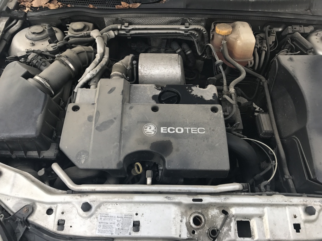 Calculateur Moteur (ECU) BOSCH Pour Opel Vectra A, Kadett E, Ascona C 1.8 - Réf 0285007016 / 90287456 - Occasion