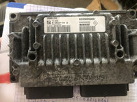 Calculator motor / Ecu Renault scenic 2 8200695968