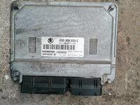 Calculator motor ECU Skoda Fabia 1 1.2 benzina 2005 BMD 03D906033C 5WP4029202