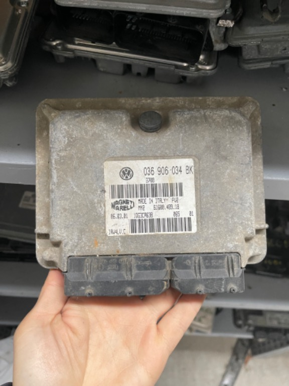 Calculator motor ECU Skoda Fabia 1 1.4 MPI 036906034bk