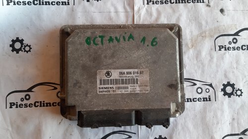 Calculator motor ECU Skoda Octavia 1.6 06A906