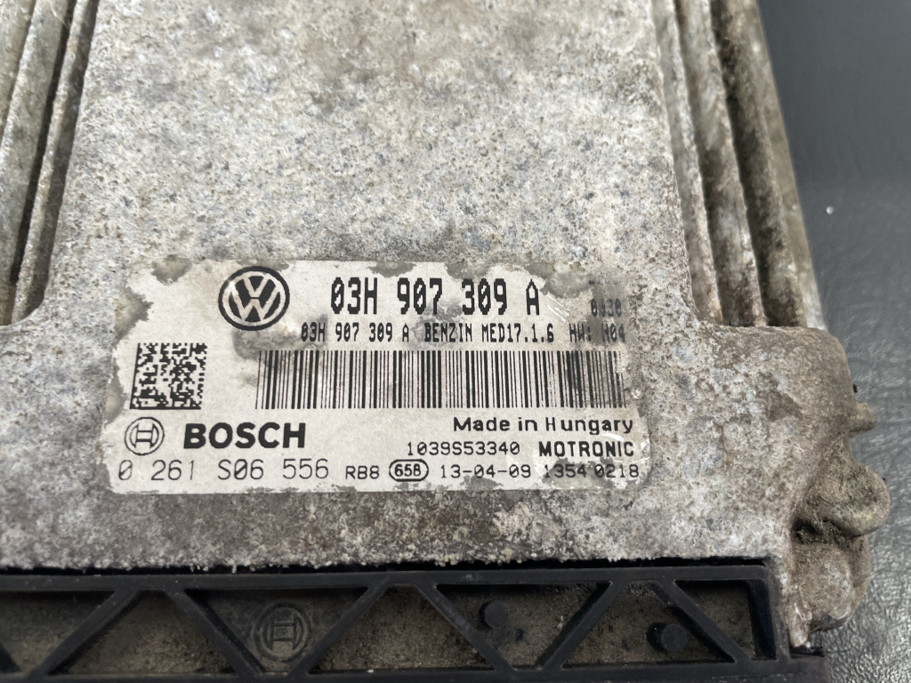 Calculator motor ecu VW Passat B7 3.6i V