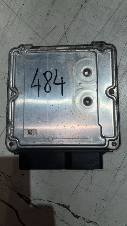 CALCULATOR MOTOR ECU VW TOUAREG 2006 7L 