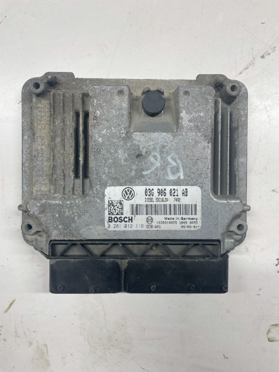 Calculator Motor ECU Vw Touran 1.4 TSI CDGA cod 03C906021AB HW : H13