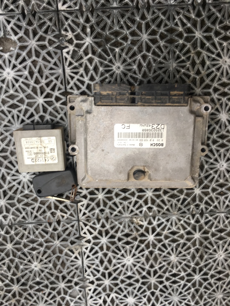 Calculator motor fiat ducato 2.3jtd an 2004 cod 0281010488 kit pornire