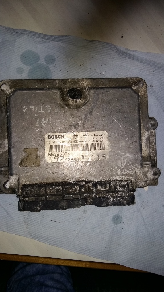 Calculator motor Fiat Stilo 1.9 JTD, cod produs : 0281010337