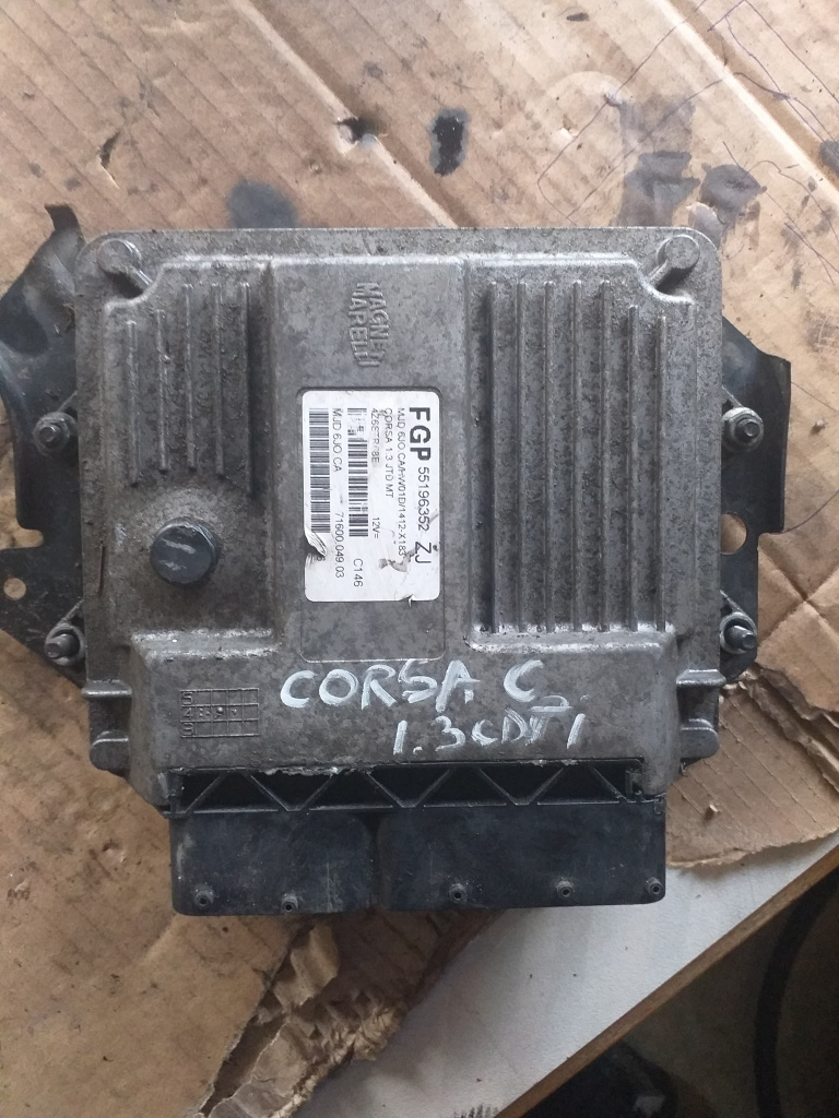 Calculator motor Opel Corsa C 1.3 CDTI cod produs:55196352ZJ