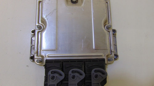 Calculator motor Renault Trafic 1.9dci serie 