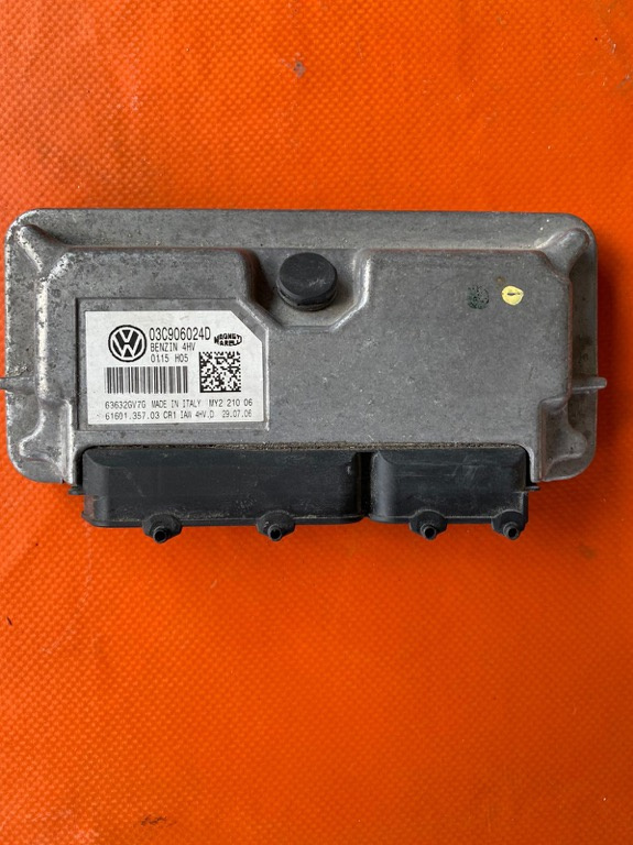 Calculator motor Skoda Fabia 1.4MPI Cod03C906024D