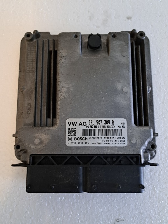 Calculator motor VW PASSAT B8 cod 04L907309 R
