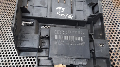 Calculator senzori parcare Audi A3 8P0919283