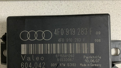 Calculator senzori parcare Audi A6 C6 cod 4F0