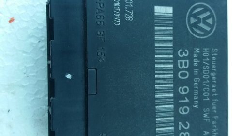 Calculator senzori parcare VW passat 3B091928