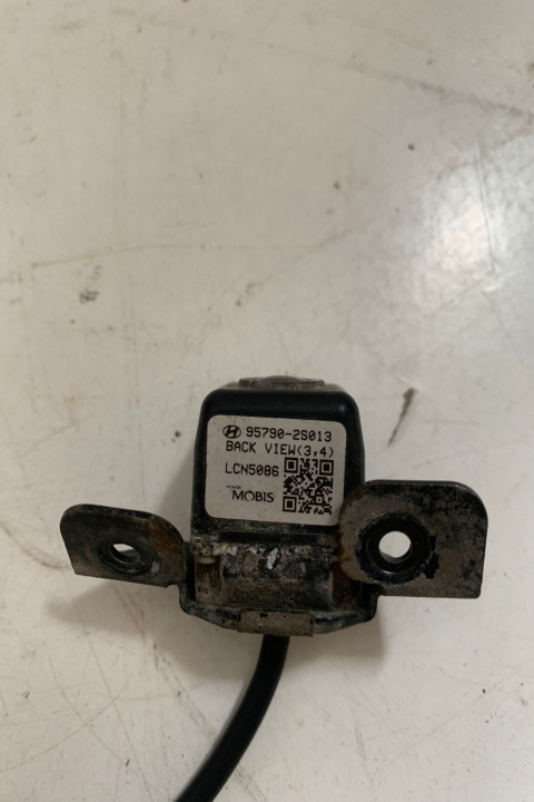 Camera marsarier Cod: 95790-2S013 957902