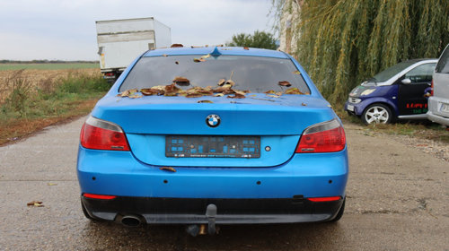Camera video auto BMW Seria 5 E60/E61 [2003 - 2007] Sedan 520 d MT (163 hp) Bmw E60 520 d, negru, infoliata albastru