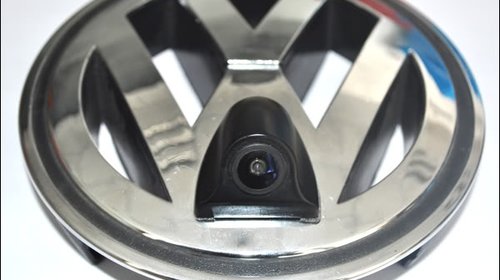 CAMERA VIDEO AUTO DE FATA DEDICATA VW CU PRINDERE LA EMBLEMA 170°