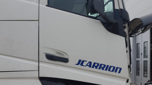 CAMION Macara geam dreapta Volvo FH4 an 2016 