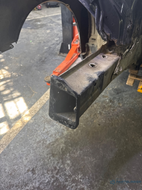 Cap lonjeron dreapta AUDI A4 IV Avant 8K5, B8 2007 - 2015