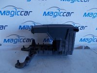 Capac baterie Volkswagen Passat - 1k0915443A / 1k0915333c (2005 - 2010)