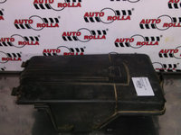 Capac baterie Volkswagen Passat B6 2.0tdi an 2006.