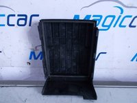 Capac baterie Volkswagen Touran - 1K0937132 F (2007 - 2010)