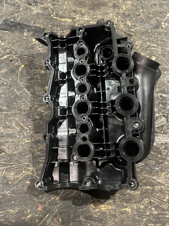 Capac culbutori Jaguar XF Jaguar XJ 3.0 V6 2.7 V6 - cu buson ulei - imagine 3
