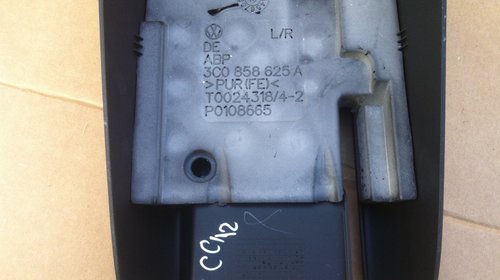 Capac inferior ax volan VW Passat B6 B7 CC cod 3C0858625A