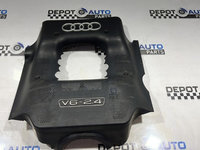 Capac motor Audi A4 B7 2.4 benzina BDV