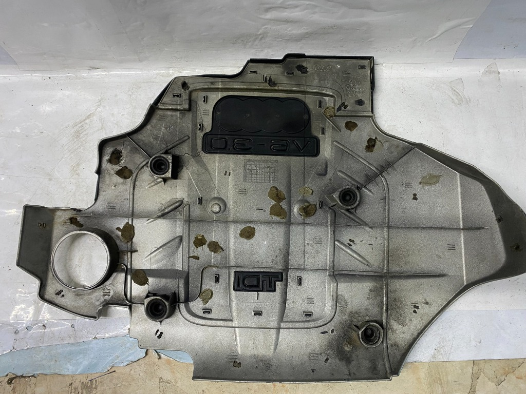 Capac motor Audi A6 C6 3.0 TDI V6 cod 05