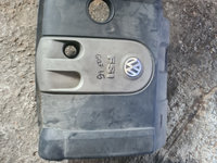 Capac motor , carcasă filtru aer Volkswagen Golf 5 1.6 FSI