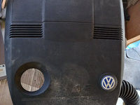Capac motor carcasa filtru aer VW Polo 1.2 cod produs:03D129601R/03D 129 601 R
