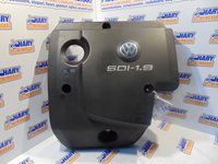 Capac motor cu codul 038103925L, pentru VW GOLF 4 1.9 SDI AQM