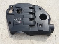 Capac motor cu mic defect Audi A4 B6 1.9 TDi