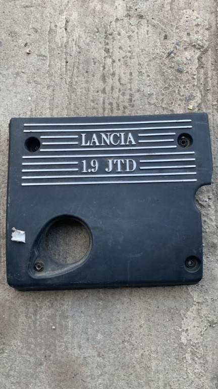 Capac motor Lancia Lybra 1.9 2.4 JTD 2000