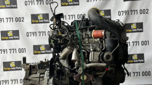 Capac motor Renault Master 2.3 DCI transmisie manualata 6+1 an 2013 cod motor M9T680