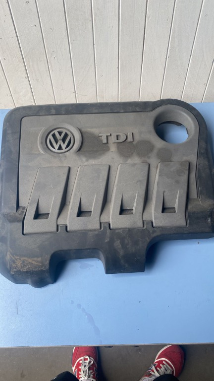 Capac motor Vw Passat B7 2.0 TDI , cod motor CFC ,combi , an 2012 cod 03L103925R