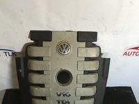 Capac motor VW Touareg 7L 5.0 V10