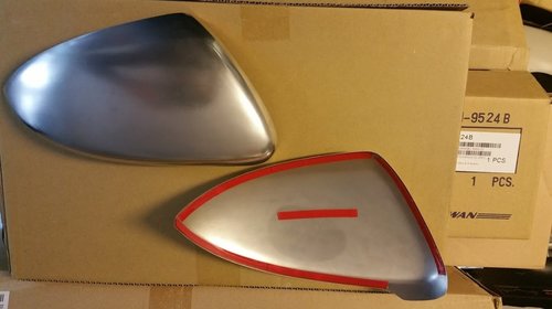 Capace Oglinzi Cromate metalice (culoare aluminiu mat) golf 7