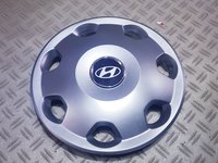 Capace r13 Hyundai la set de 4 bucati cod 106