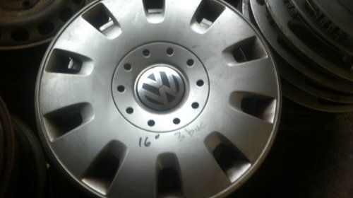 Capace VW pe 16 inch- 1 BUCATI disponibile