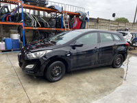 Capota aripa stanga Hyundai i30 CW 2012-2017